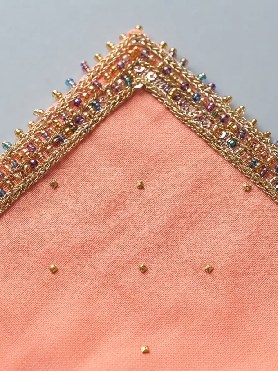 Macro — work close-up