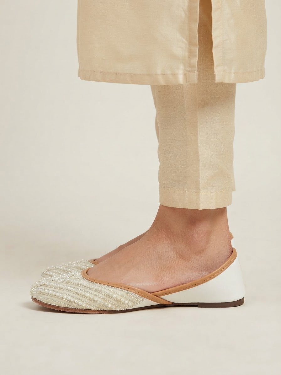 Sandal — Model — right side view