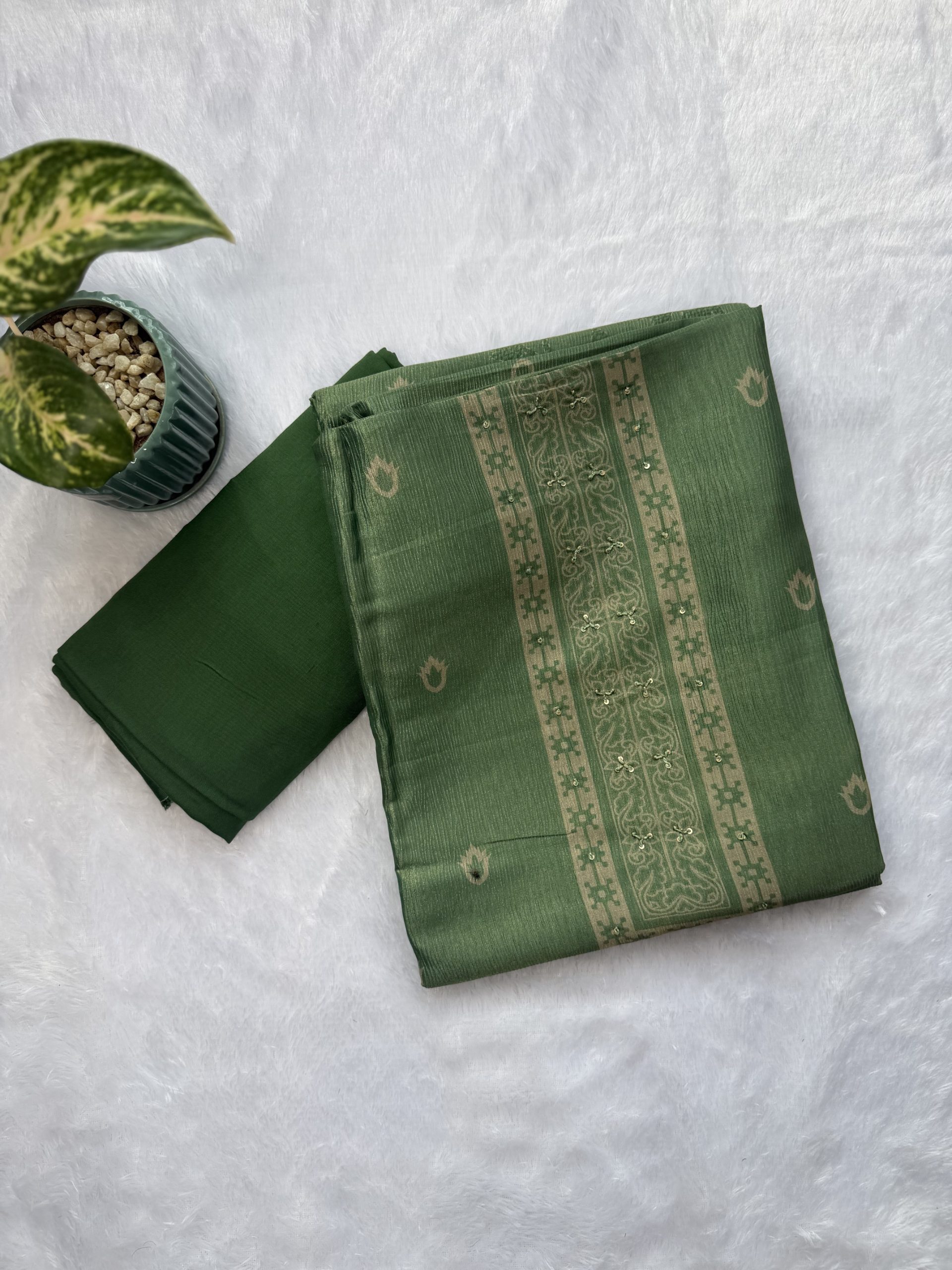Silk Blend Printed Suit with Beads Embroidery